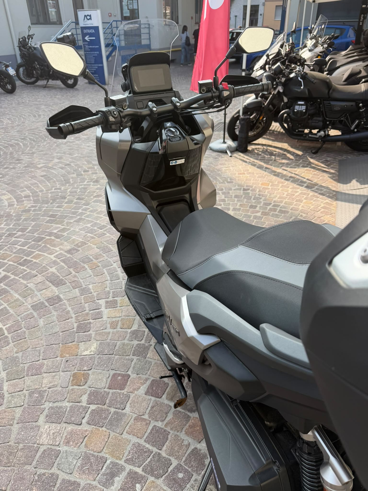 Honda ADV 350 - Usato - 2.600 km