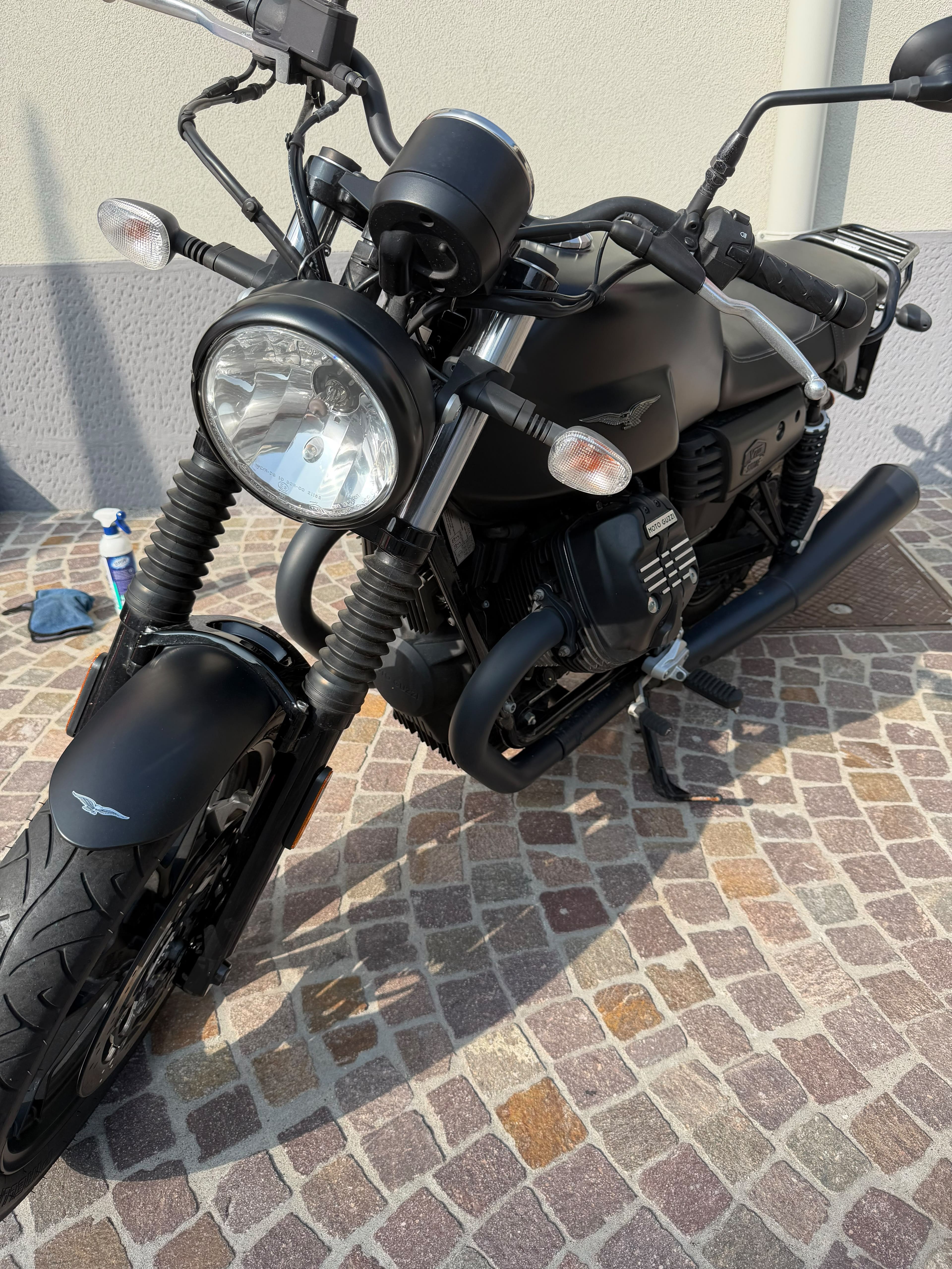 Moto Guzzi V7 Stone 750 - 2019 - Usato -12.390 km